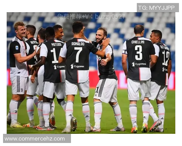 尤文图斯客场大胜佛罗伦萨，豪取四连胜：复兴之路上的辉煌瞬间